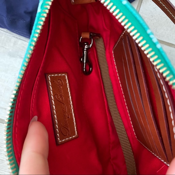 Dooney and Bourke turquoise cross body handbag - Picture 4 of 5